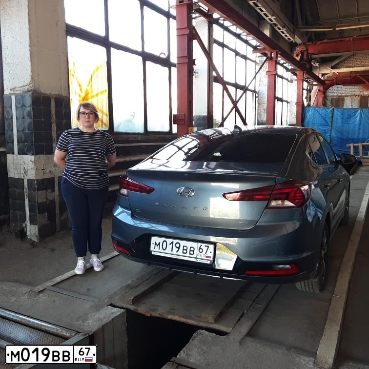 Фото автомобиля HYUNDAI ELANTRA, 2019 — госномер Т884УЕ69. Цвет: ТЕМНО-СЕРЫЙ