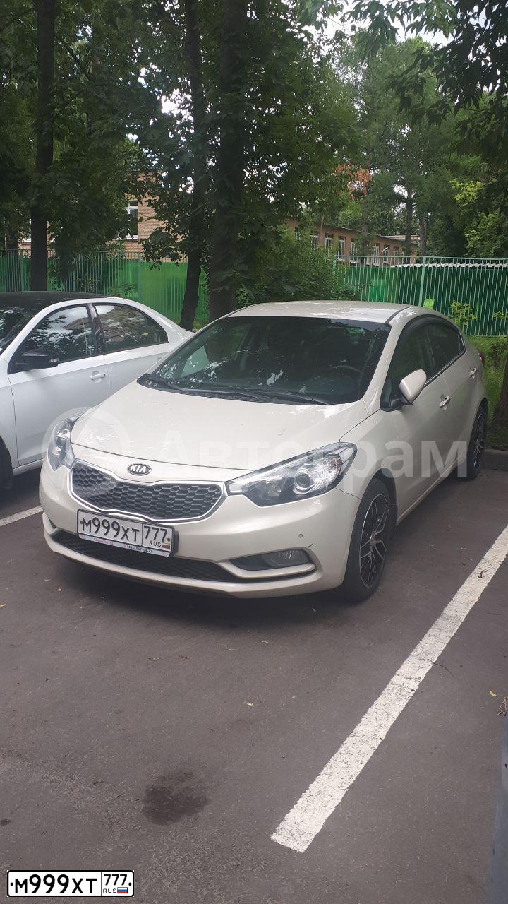 Фото автомобиля KIA CERATO, 2014 — госномер М999ХТ777. Цвет: СЕРЫЙ