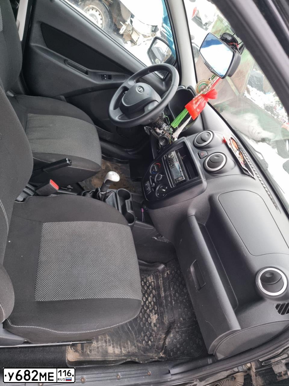 Фото автомобиля LADA GRANTA, 2014 — госномер У697МК716