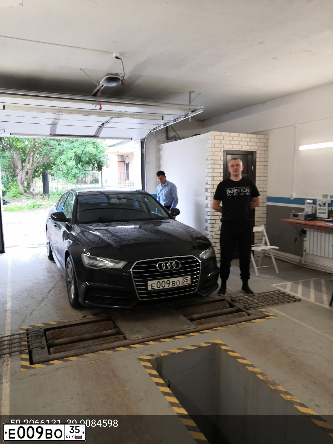 Фото автомобиля AUDI A6, 2018 — госномер М904ЕВ35. Цвет: ЧЕРНЫЙ