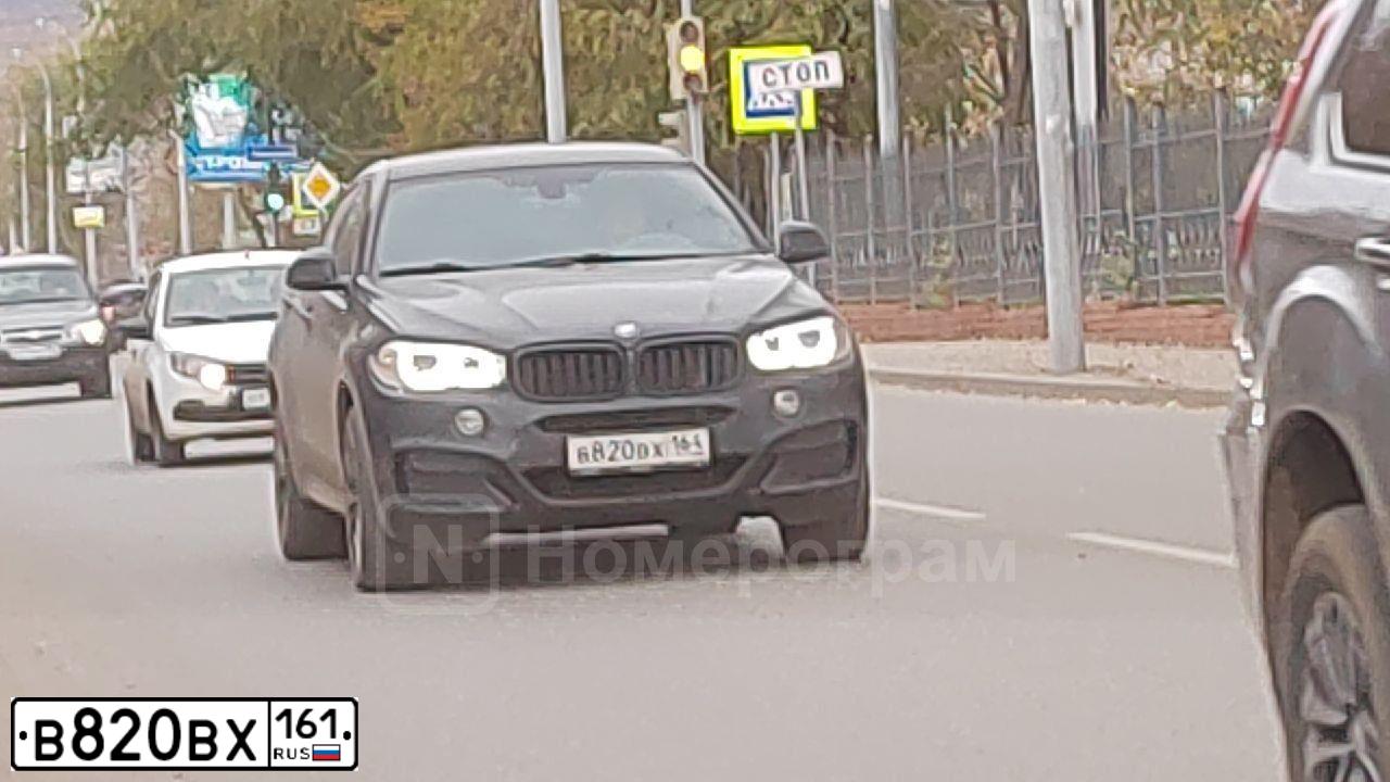 Фото автомобиля MERCEDES C-KLASSE, 2017 — госномер В820ВХ161. Цвет: СЕРЫЙ