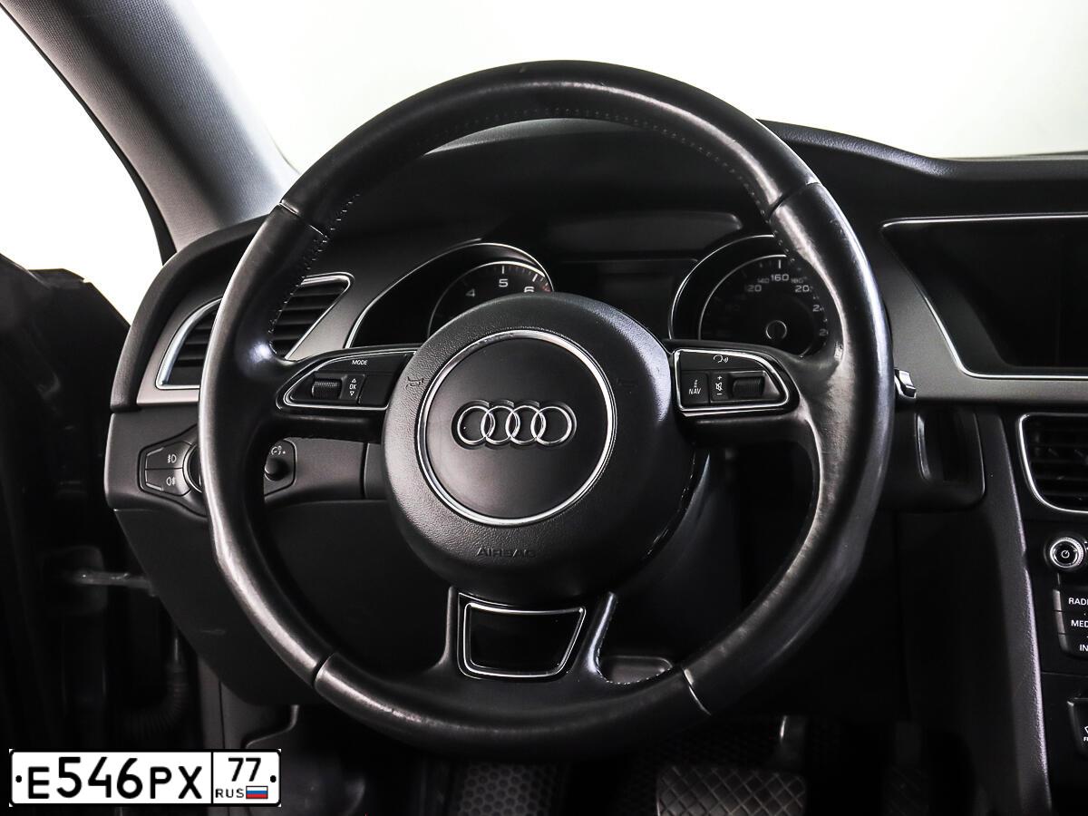 Фото автомобиля AUDI A5, 2013 — госномер У234ОТ152