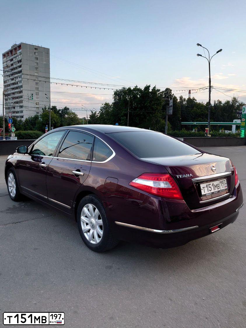 Фото автомобиля NISSAN TEANA, 2011 — госномер Т151МВ197. Цвет: ТЕМНО-БОРДОВЫЙ