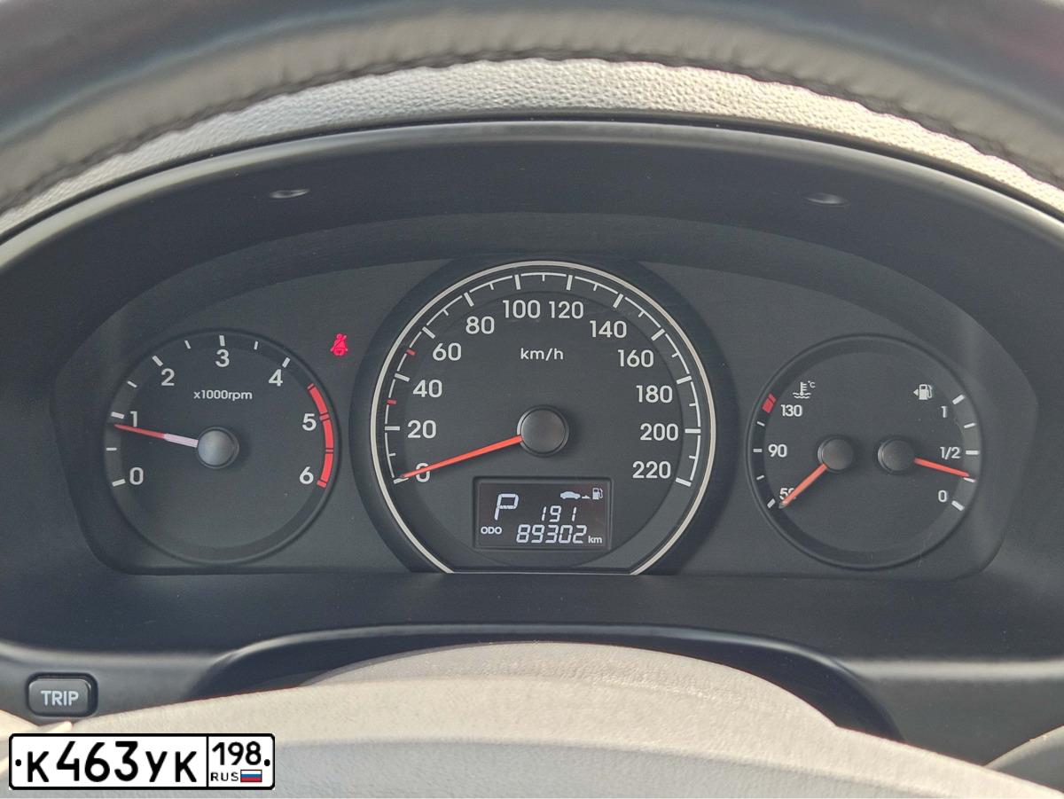 Фото автомобиля HYUNDAI H-1, 2021 — госномер М418ЕМ550