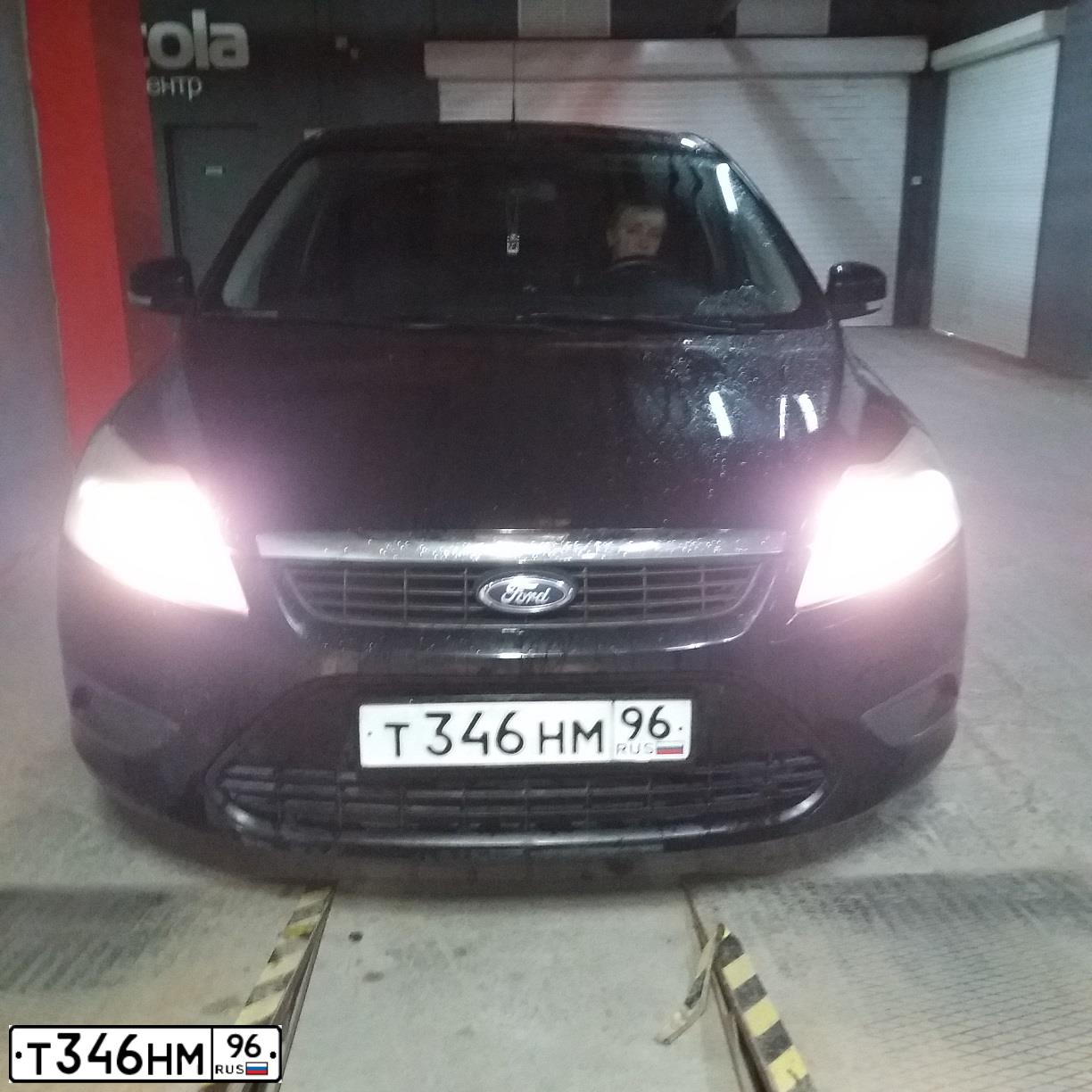 Фото автомобиля FORD FOCUS, 2008 — госномер Т346НМ96. Цвет: ЧЕРНЫЙ