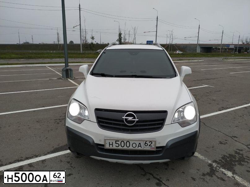 Фото автомобиля OPEL ANTARA, 2008 — госномер Т361ЕР76. Цвет: Белый