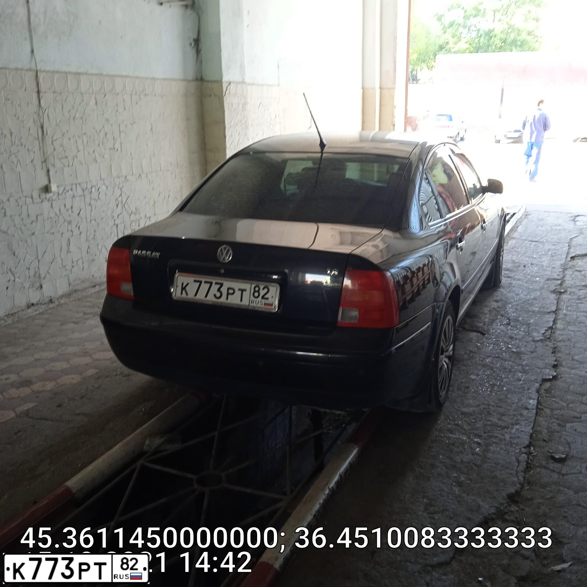 Фото автомобиля VOLKSWAGEN PASSAT, 1998 — госномер К773РТ82. Цвет: ЧЕРНЫЙ МЕТАЛЛИК