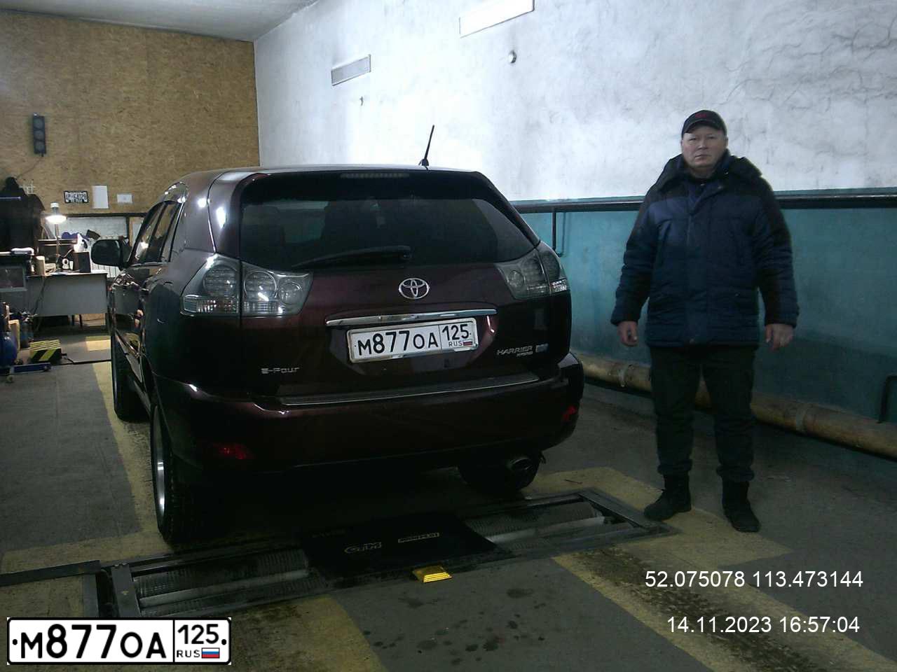 Фото автомобиля TOYOTA HARRIER, 2005 — госномер Н974СХ75