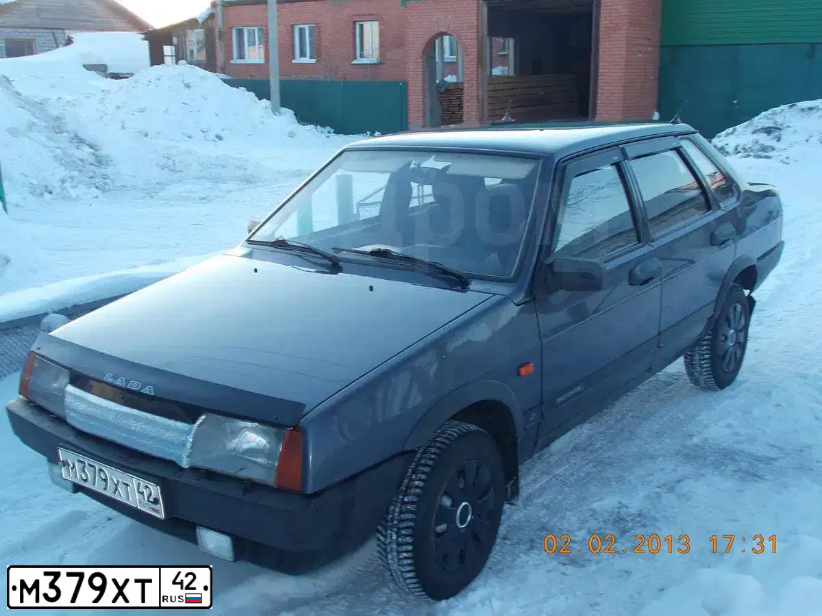 Фото автомобиля LADA 21099, 2000 — госномер Х172ВА04