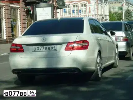 Фото автомобиля VAZ ВАЗ21213, 1995 — госномер В077ВВ64. Цвет: СВЕТЛО БЕЖЕВЫЙ