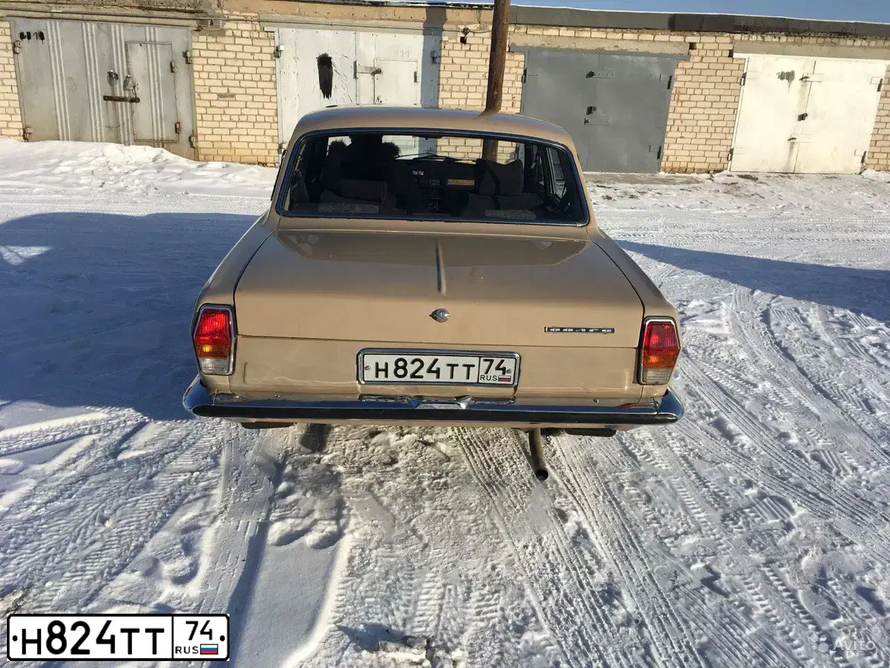 Фото автомобиля FORD ФОРДФОКУСSЕ, 1988 — госномер Н824ТТ74. Цвет: СИНИЙ