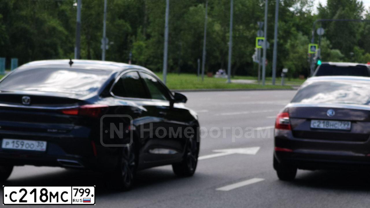 Фото автомобиля KIA CERATO, 2018 — госномер Х233МА37. Цвет: Белый