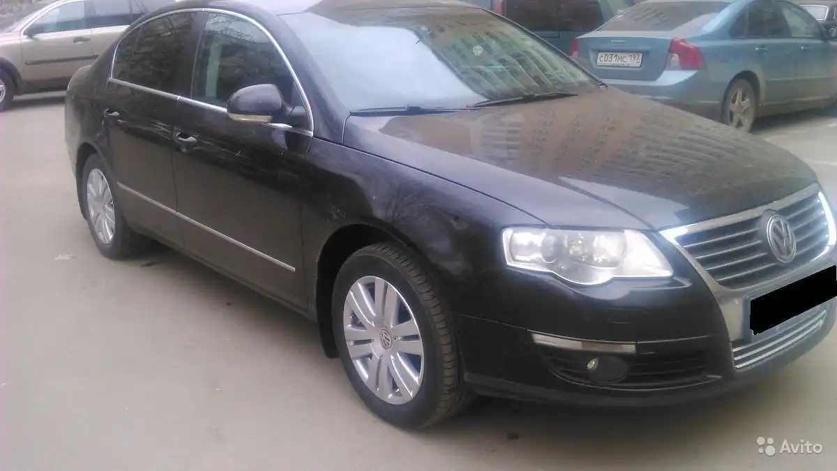 Фото автомобиля LADA 2115 SAMARA, 2000 — госномер С031МС197. Цвет: ЯРКО-БЕЛЫЙ