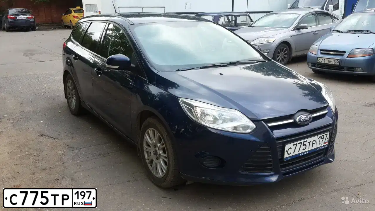 Фото автомобиля FORD FOCUS, 2012 — госномер С775ТР197. Цвет: СИНИЙ ТЕМНЫЙ
