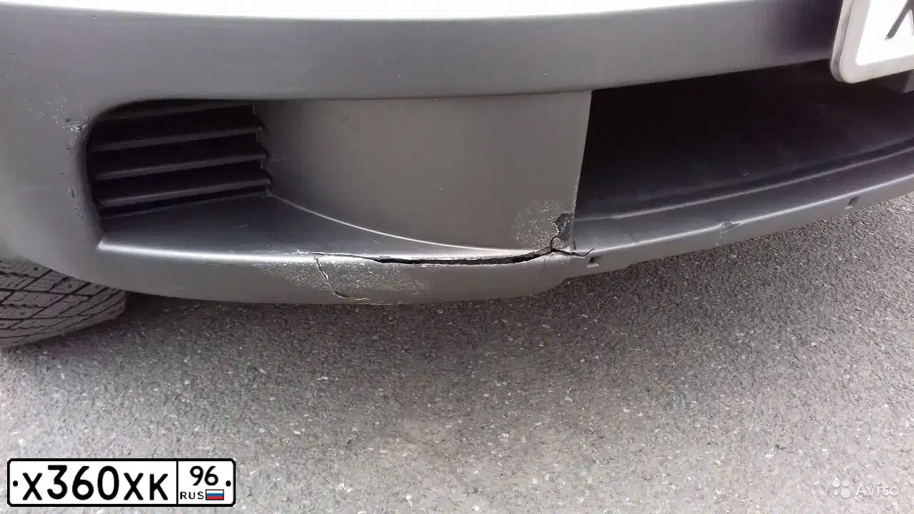 Фото автомобиля MITSUBISHI OUTLANDER, 2003 — госномер Х360ХК96. Цвет: СВЕТЛО-СЕРЫЙ