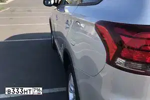 Фото автомобиля MITSUBISHI OUTLANDER, 2018 — госномер В333НТ716. Цвет: Серебристый