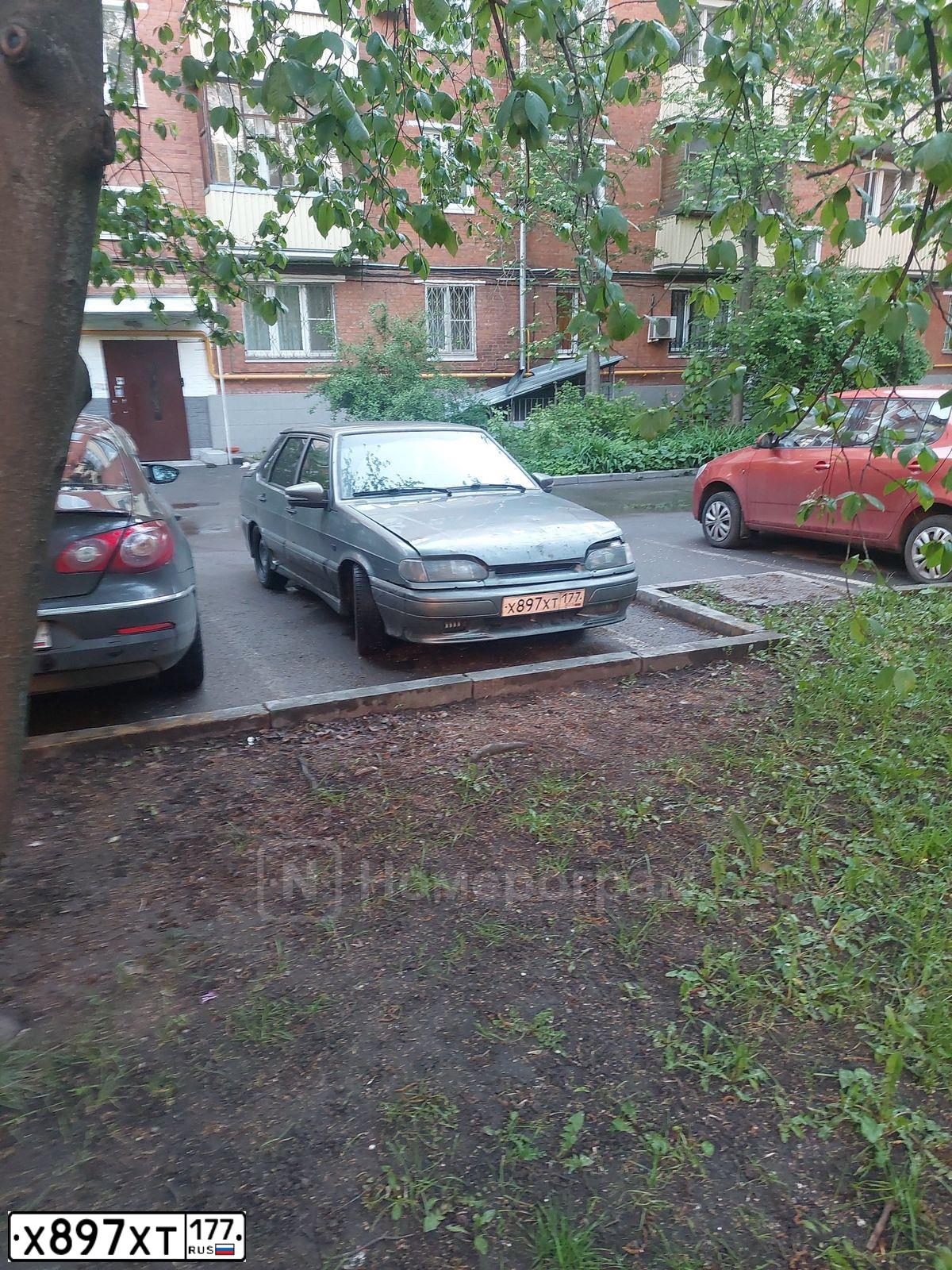 Фото автомобиля LADA 2115 SAMARA, 2004 — госномер Х897ХТ177. Цвет: СЕРО-ЗЕЛЕНЫЙ