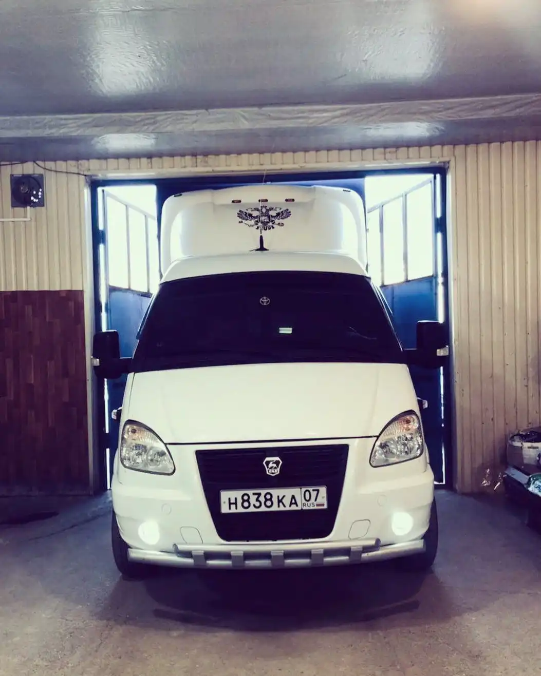 Фото автомобиля GAZ 3302 GAZEL, 2015 — госномер У019КВ07. Цвет: Белый