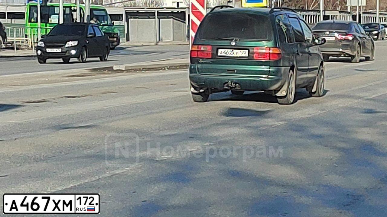 Фото автомобиля HYUNDAI VERNA, 2006 — госномер А467ХМ172. Цвет: Серебристый