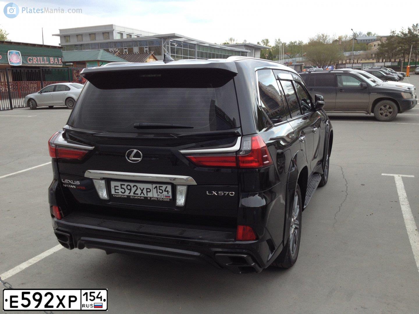 Фото автомобиля LEXUS S LX, 2017 — госномер Н151ОО154. Цвет: ЧЕРНЫЙ