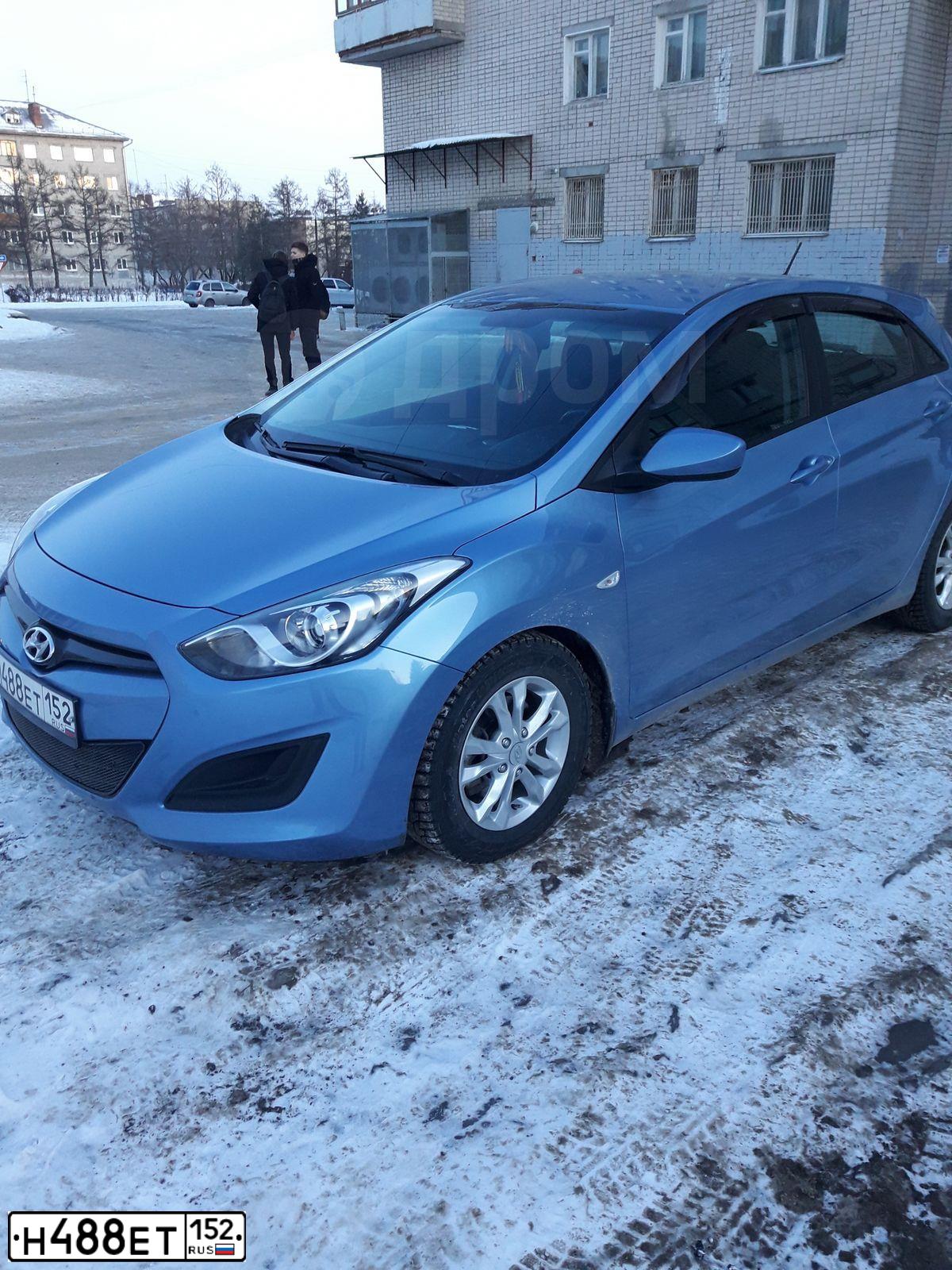Фото автомобиля VOLKSWAGEN JETTA, 2014 — госномер Н488ЕТ152. Цвет: Белый