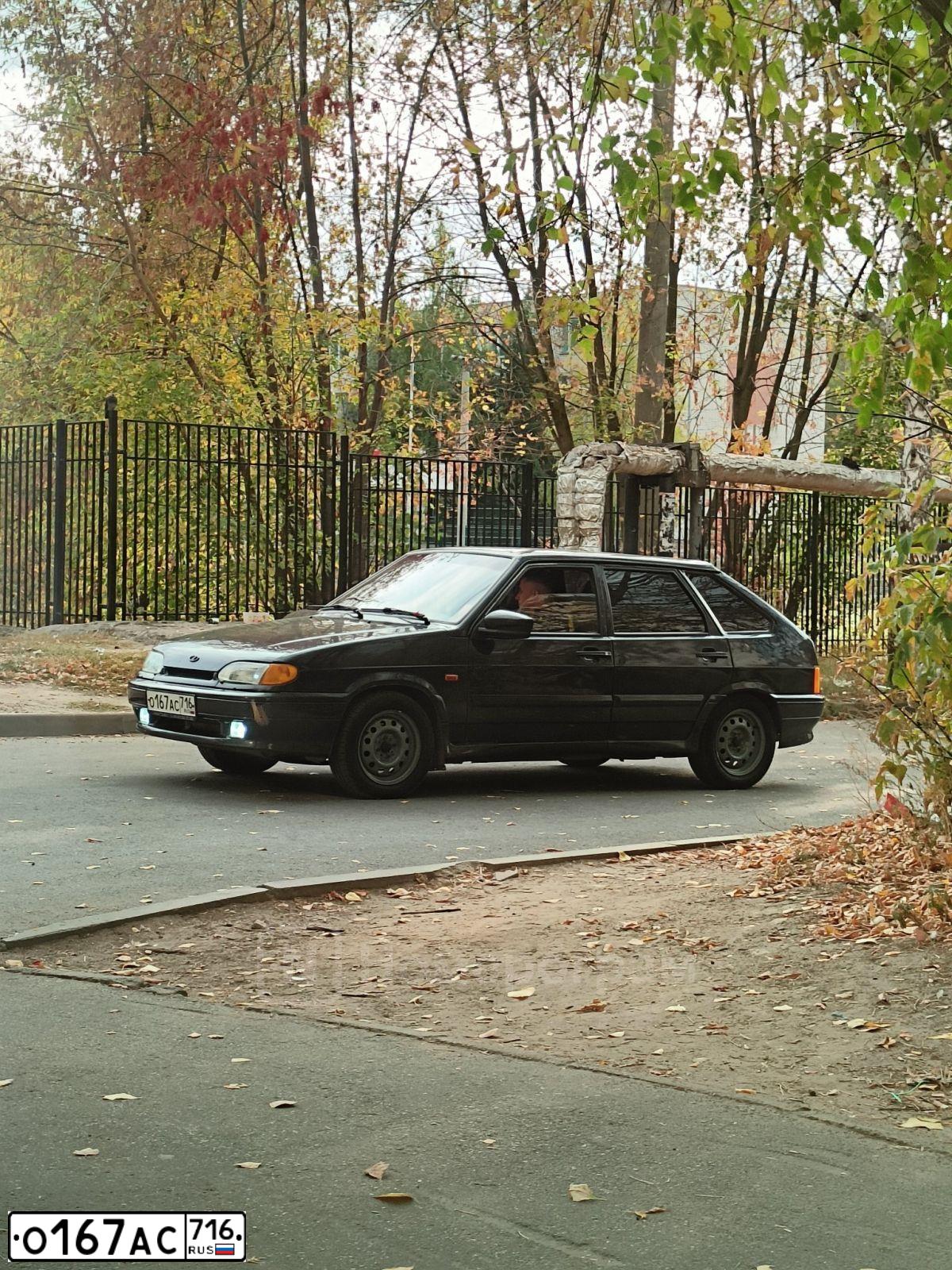 Фото автомобиля LADA 2114 SAMARA, 2008 — госномер О167АС716. Цвет: ГРАФИТОВЫЙ МЕТАЛЛИК