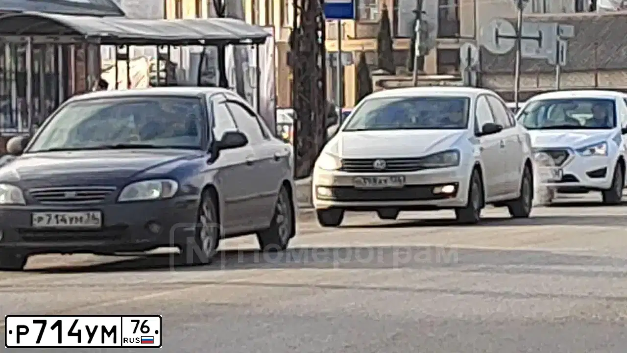 Фото автомобиля HONDA CIVIC, 2008 — госномер С680МК159. Цвет: ЧЕРНЫЙ