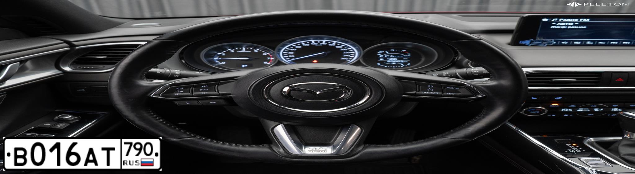 Фото автомобиля MAZDA CX-9, 2018 — госномер Е502НЕ977. Цвет: Красный