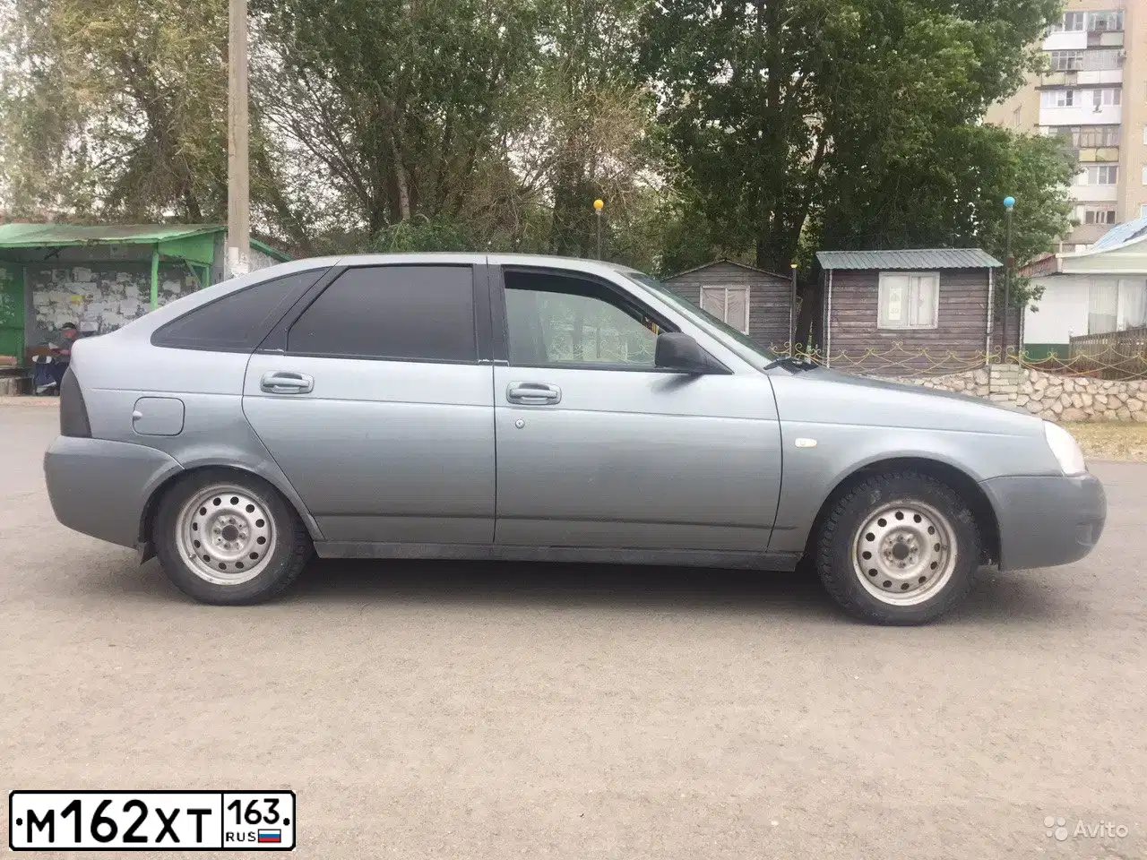 Фото автомобиля LADA 2172 PRIORA, 2010 — госномер М162ХТ163. Цвет: средний серо-зеленый металлик