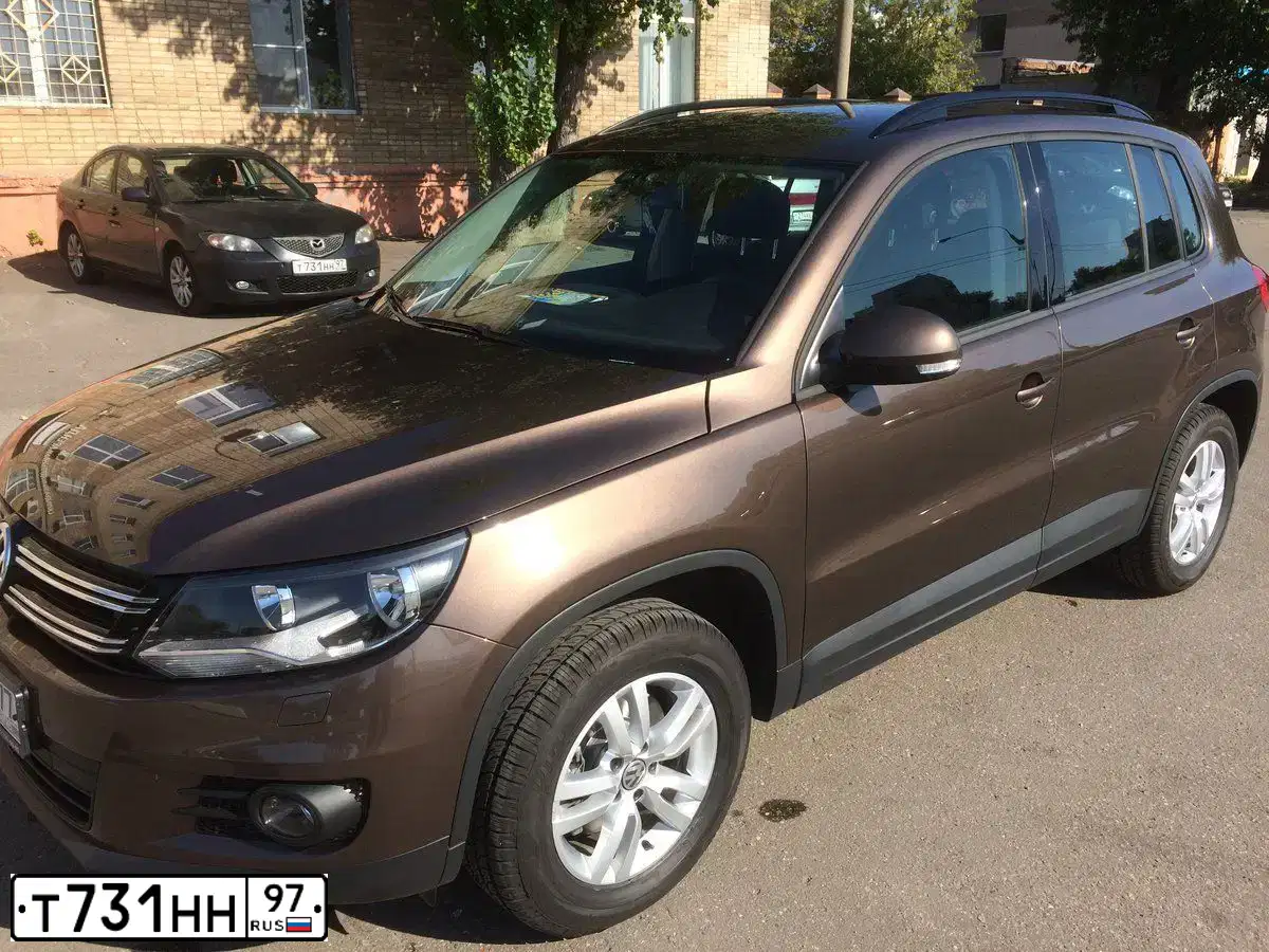 Фото автомобиля LADA 2109 SAMARA, 2002 — госномер Р260УР05. Цвет: Темно-зеленый
