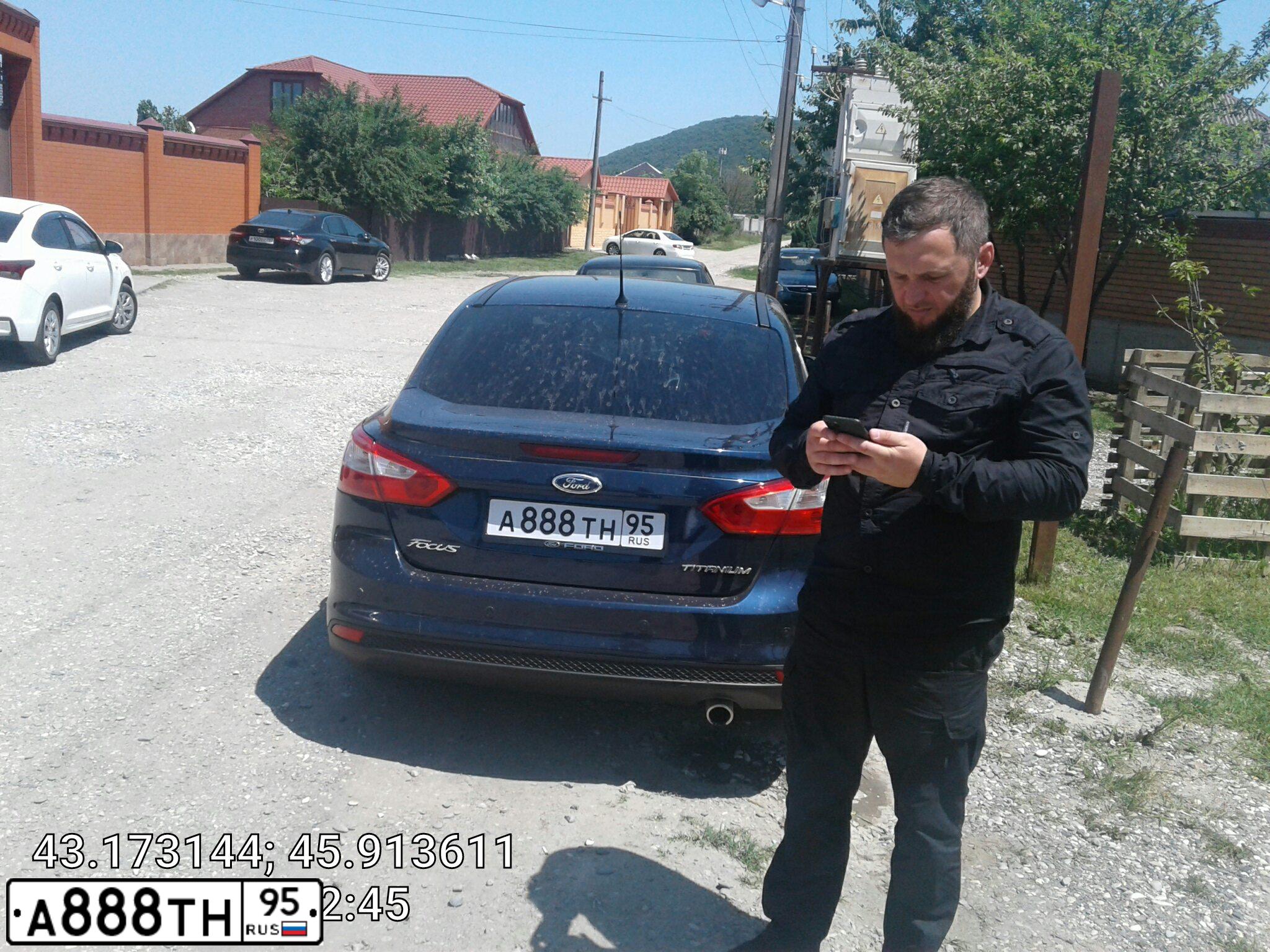 Фото автомобиля MERCEDES S-KLASSE, 2011 — госномер О063ХВ05. Цвет: ЧЕРНЫЙ