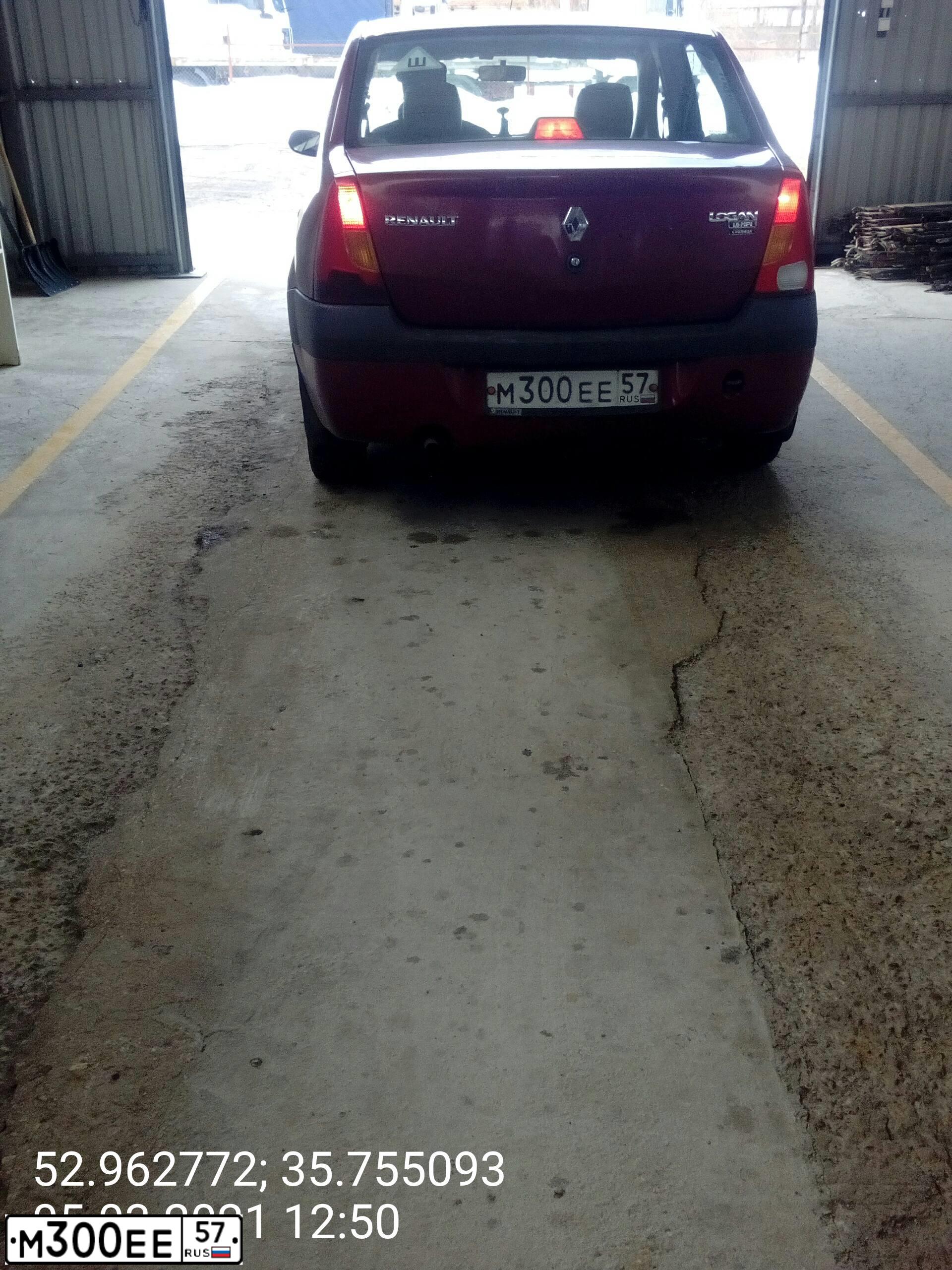 Фото автомобиля LADA 2115 SAMARA, 2005 — госномер О657СО790. Цвет: СВЕТЛО-СЕРЕБРИСТЫЙ МЕТАЛЛ