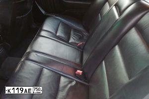 Фото автомобиля MERCEDES E-KLASSE, 1993 — госномер В133ОА97. Цвет: ЗЕЛЕНЫЙ ТЕМНЫЙ