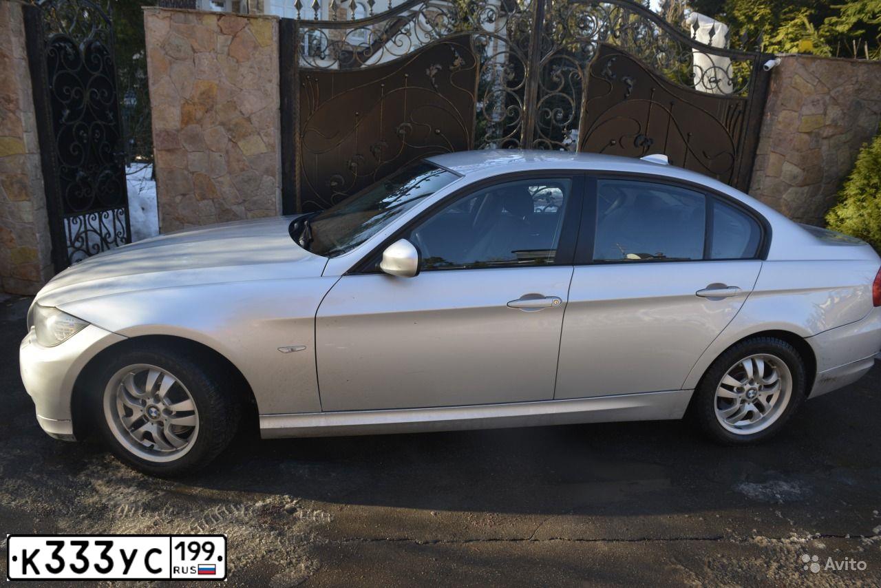 Фото автомобиля BMW SERIE 5, 2012 — госномер У199ЕМ550. Цвет: СЕРЫЙ