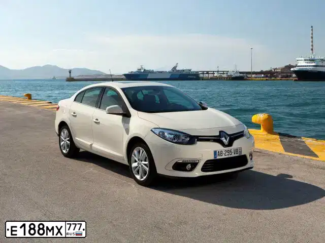 Фото автомобиля RENAULT FLUENCE, 2014 — госномер А574ЕУ156. Цвет: КОРИЧНЕВЫЙ ТЕМНЫЙ