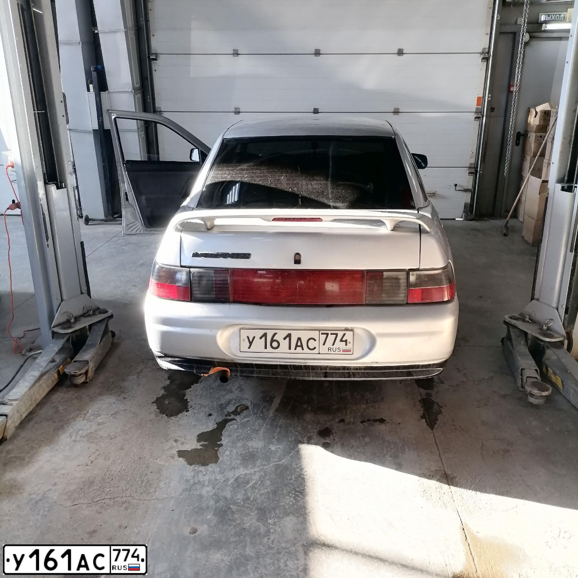 Фото автомобиля LADA 2110, 2002 — госномер В096ОЕ702. Цвет: Серебристый