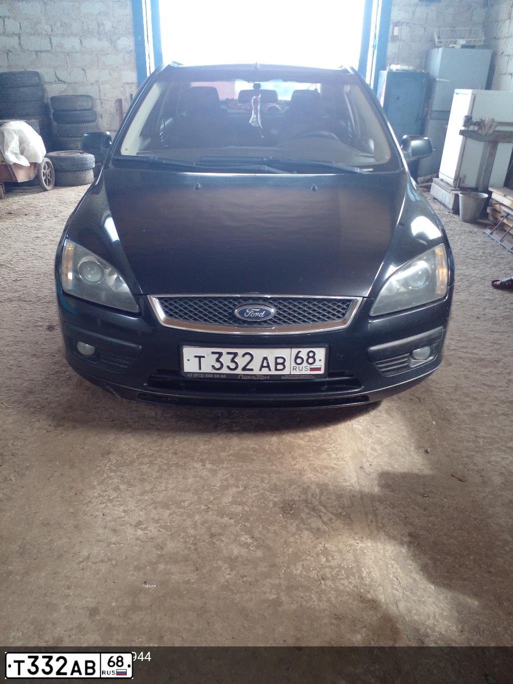 Фото автомобиля FORD FOCUS, 2006 — госномер Т332АВ68. Цвет: ЧЕРНЫЙ