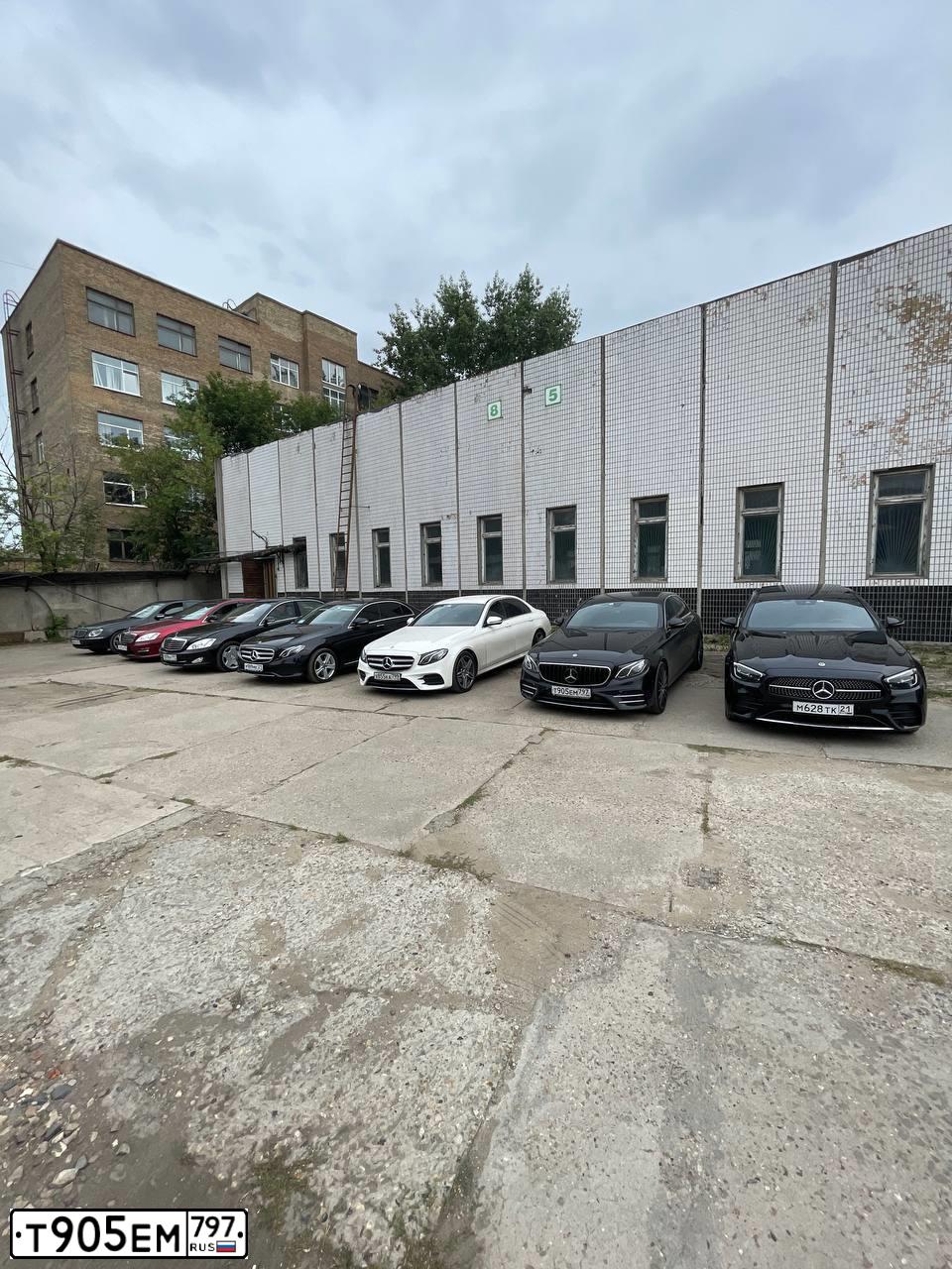 Фото автомобиля MERCEDES-BENZ E200, 2018 — госномер М696ВО550
