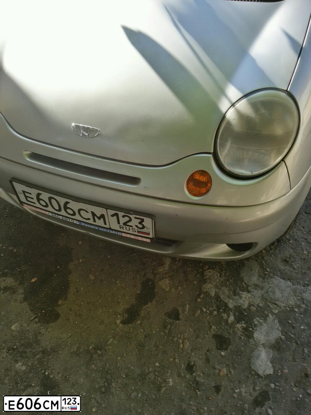 Фото автомобиля DAEWOO O MATIZ, 2007 — госномер Х075АО18. Цвет: ПЕРЛАМУТРОВО-СЕРЕБРИСТЫЙ