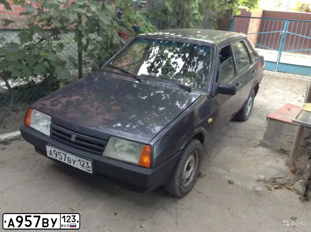 Фото автомобиля LADA 2109 SAMARA, 1997 — госномер Н533УВ23. Цвет: ФИОЛЕТОВЫЙ