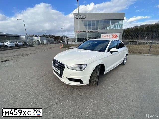 Фото автомобиля AUDI A3, 2013 — госномер М459ХС799. Цвет: Белый