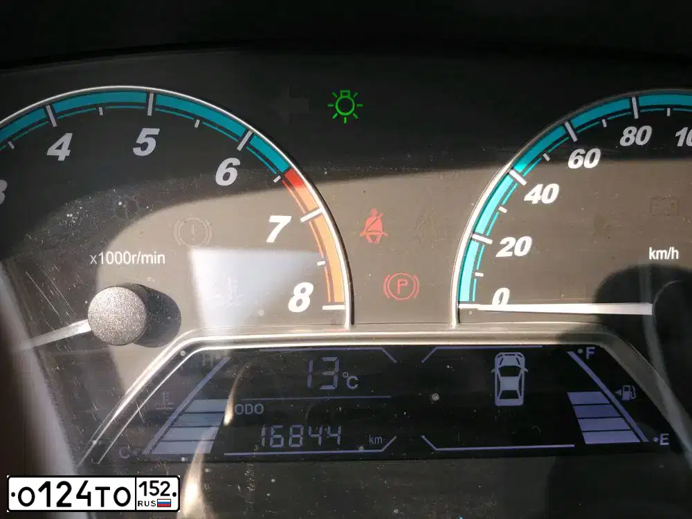 Фото автомобиля LIFAN SOLANO, 2017 — госномер О124ТО152. Цвет: СЕРЕБРО