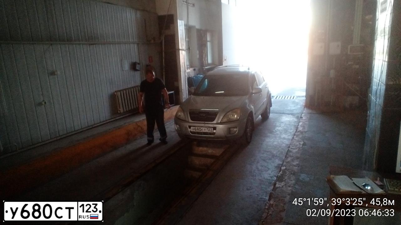 Фото автомобиля CHERY TIGGO, 2007 — госномер У680СТ123. Цвет: СЕРЕБРИСТЫЙ