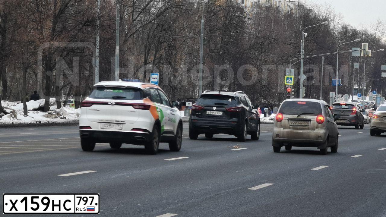 Фото автомобиля MERCEDES E-KLASSE, 2019 — госномер Х159НС797. Цвет: синий