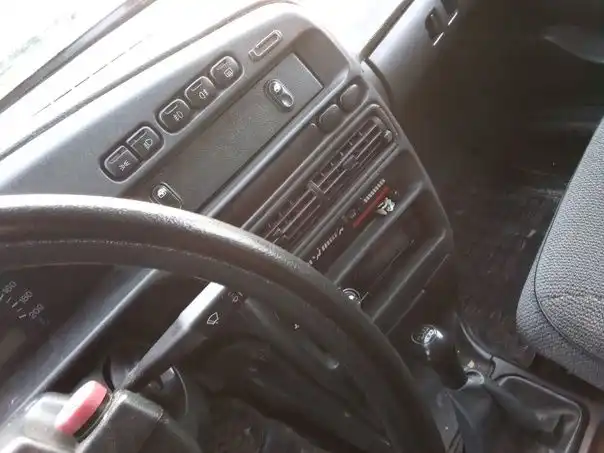 Фото автомобиля LADA 2109 SAMARA, 2003 — госномер В034КР156. Цвет: Светло-серебристый металик