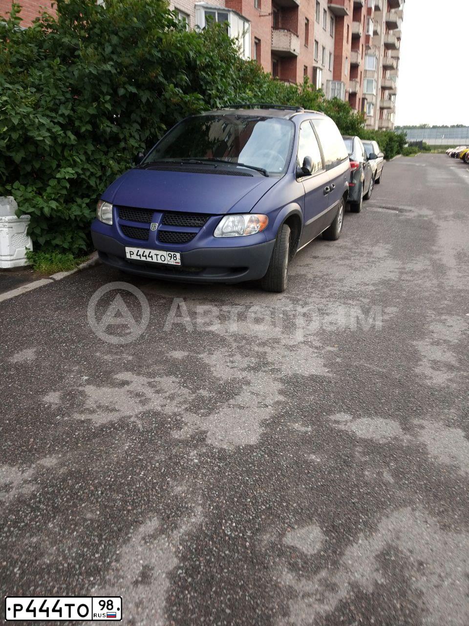 Фото автомобиля LANDROVER FREELANDER, 2012 — госномер Т847ТТ98. Цвет: ЯРКО-БЕЛЫЙ