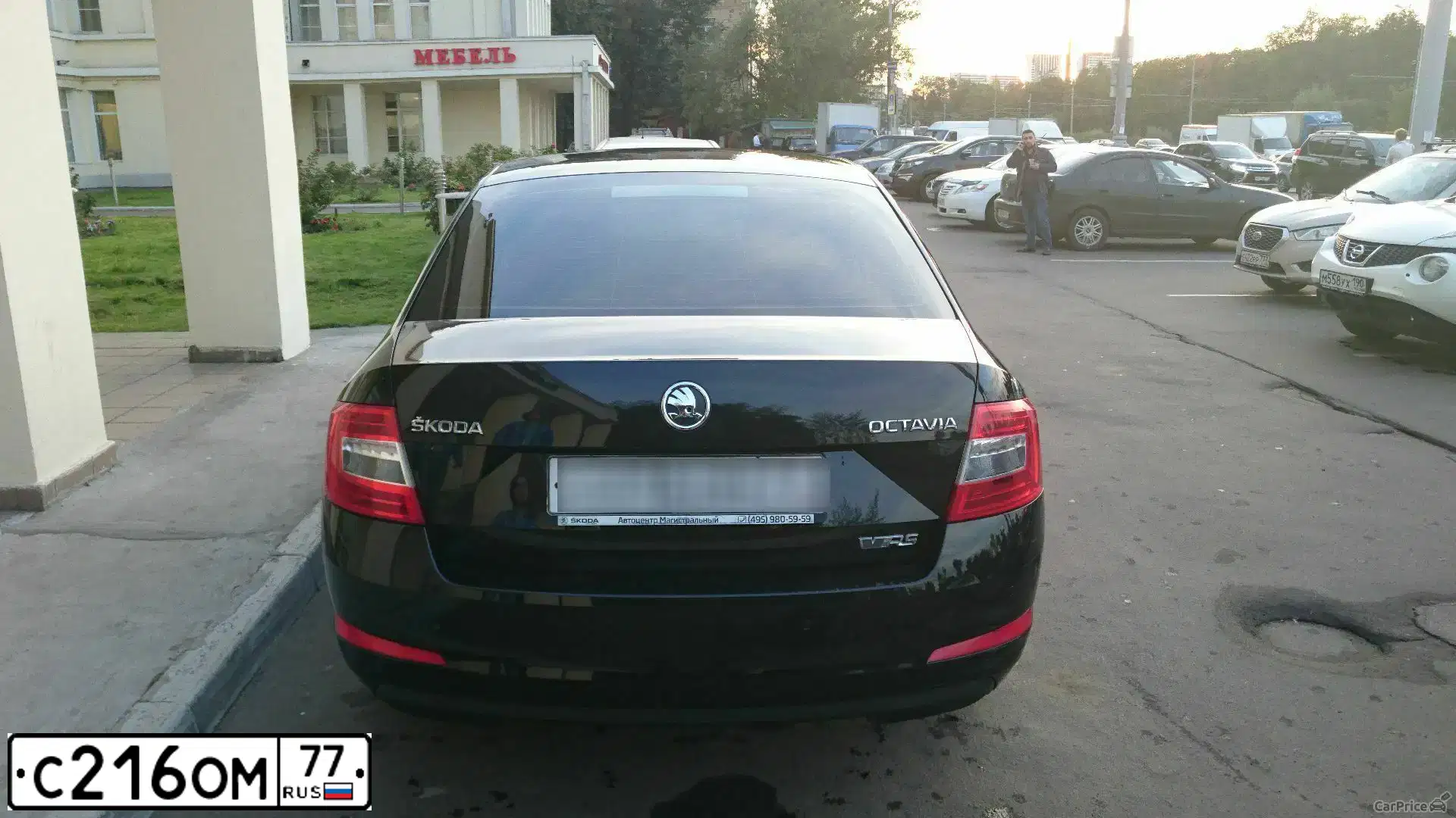 Фото автомобиля TOYOTA LANDCRUISER, 2012 — госномер С216ОМ77. Цвет: ЧЕРНЫЙ