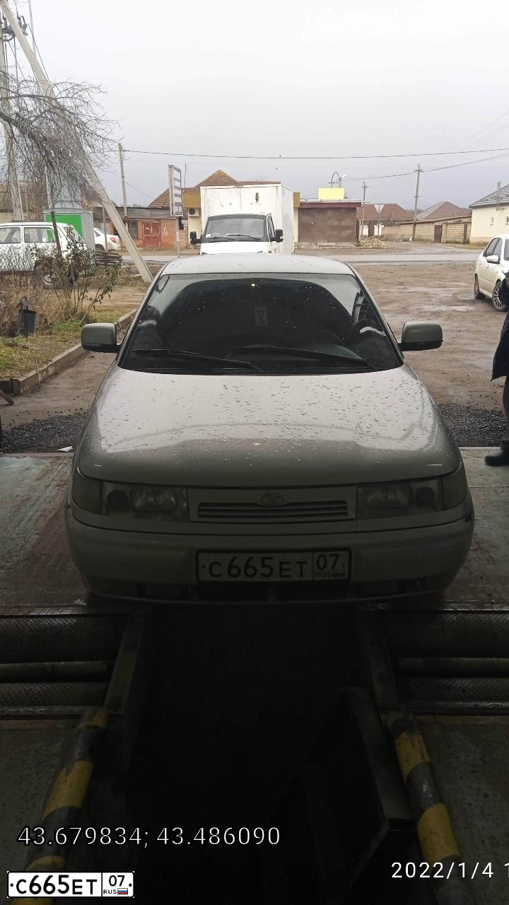 Фото автомобиля LADA 2110, 2006 — госномер С364МН07. Цвет: СВЕТЛО-СЕРЕБРИСТЫЙ МЕТ.