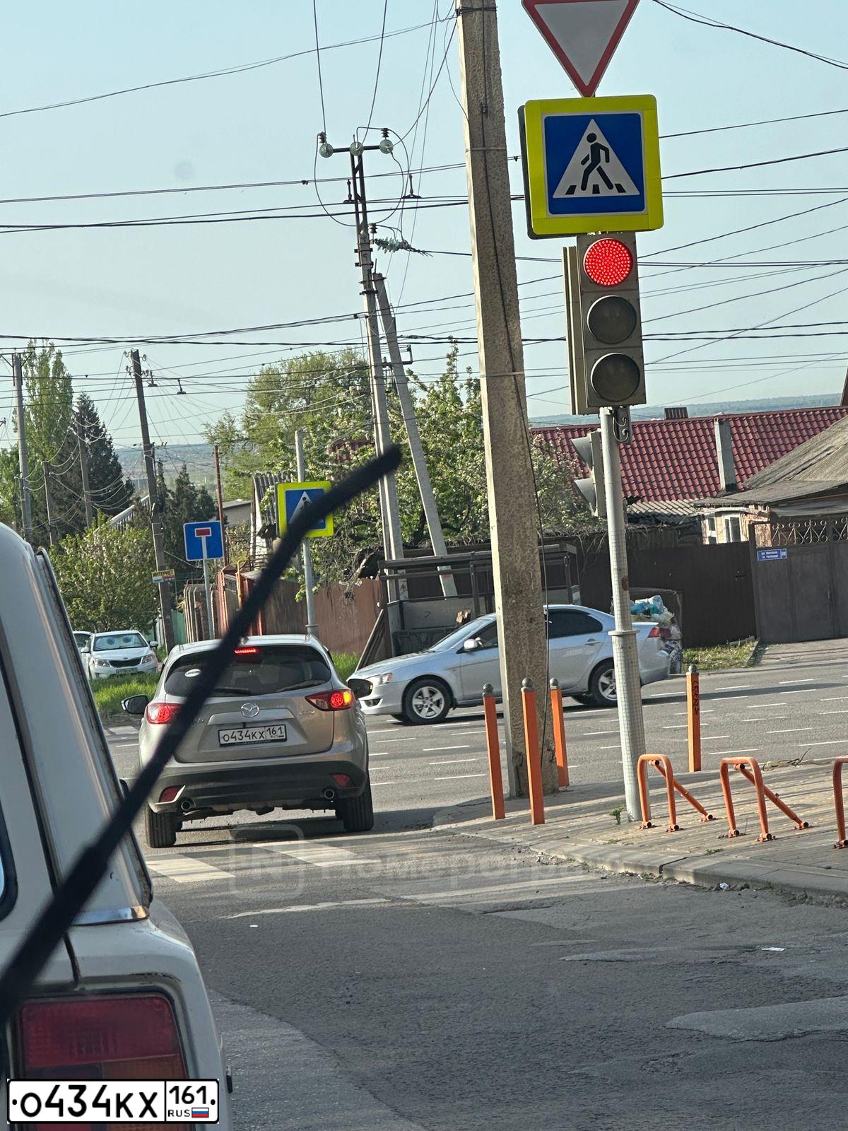 Фото автомобиля MAZDA CX-5, 2012 — госномер О434КХ161. Цвет: СЕРЕБРИСТЫЙ