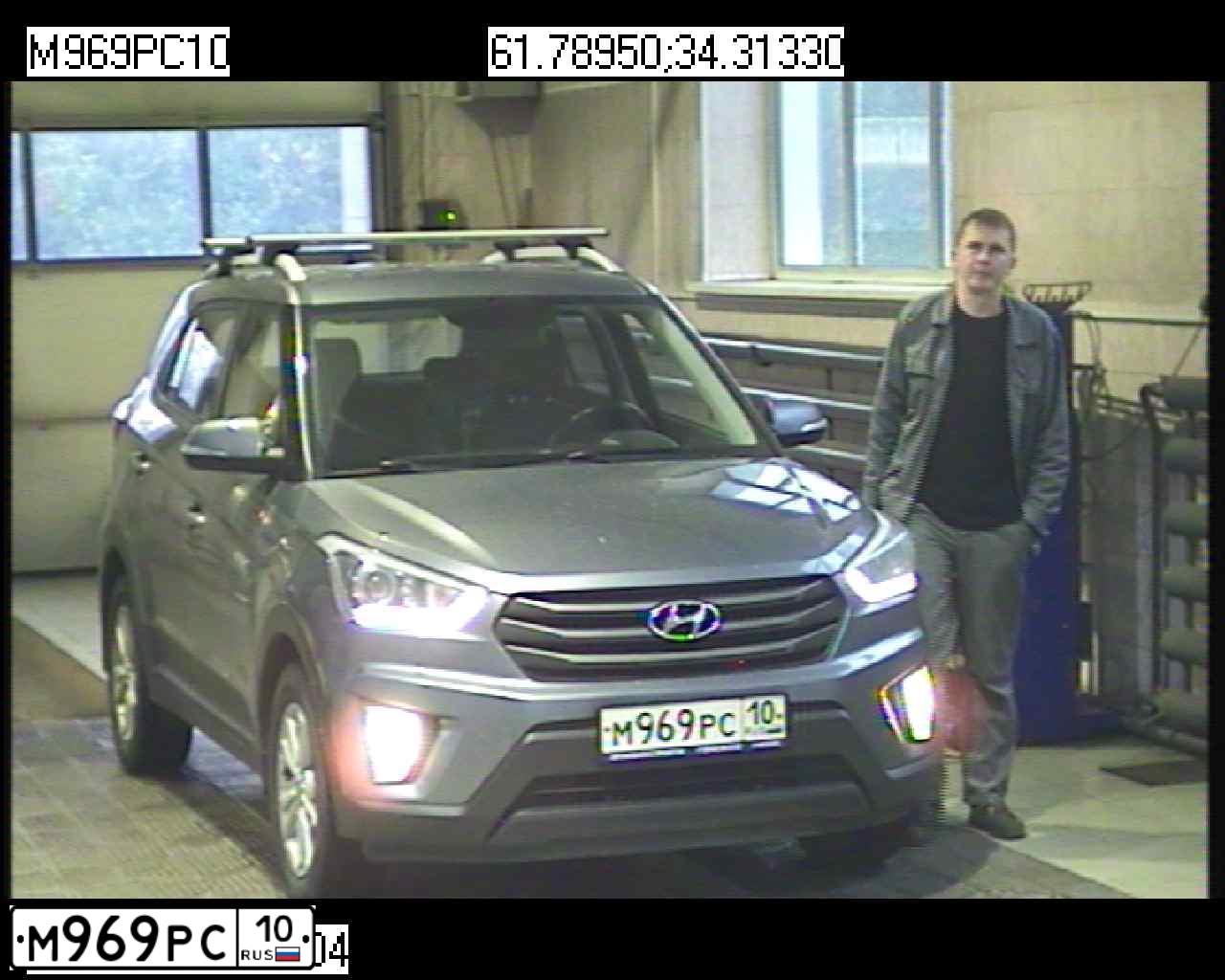 Фото автомобиля HYUNDAI CRETA, 2018 — госномер М969РС10. Цвет: Серый